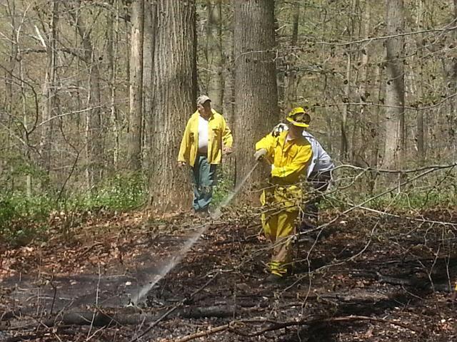 04/27/13 - Freedom Valley Circle - Woods Fire - Asst Chief Yearsley working the line